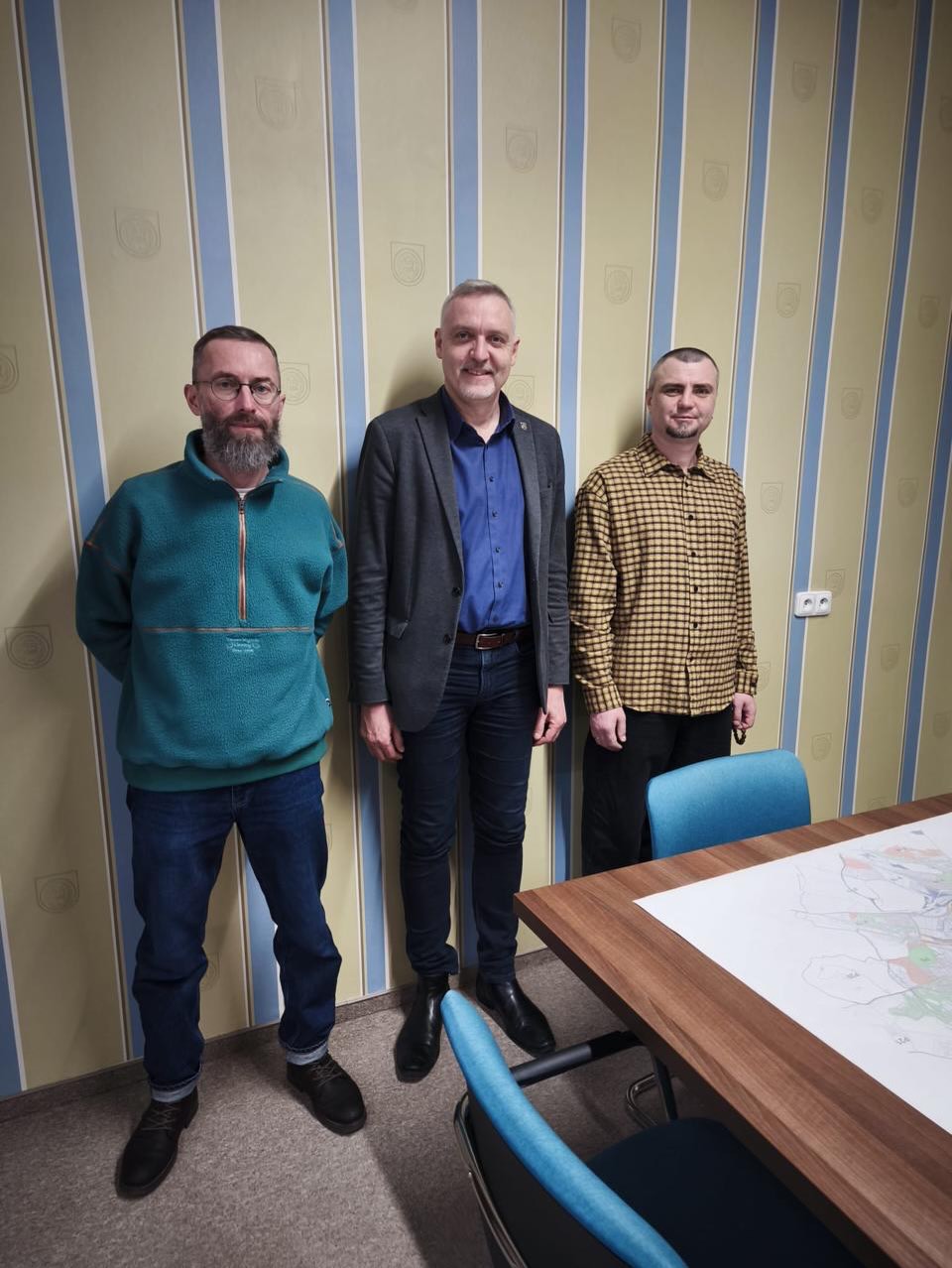 Важливість нашої місії підтверджена офіційною підтримкою чеської влади. Урочистий прийом ветеранів та керівництва фонду Віце-мером міста Тепліце став символом міжнародної солідарності та визнання внеску українських воїнів у безпеку Європи