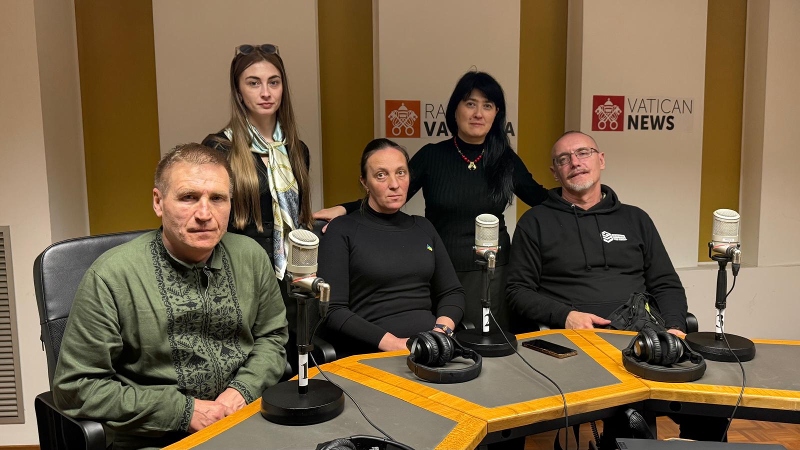 Прямий ефір у студії Vatican News. Ми використовуємо світовий інформаційний простір, щоб голос українського ветерана був почутий у кожному куточку планети
