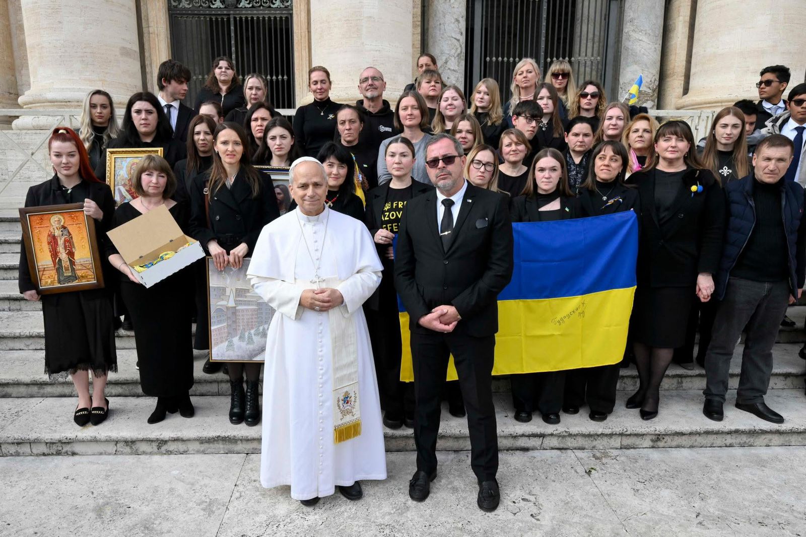 В складі української державної делегації наш партнер Veterans HUB ODESA відвідали Ватикан та отримали благословення Папи Римського. Наша робота з реабілітації ветеранів у Чехії була відзначена як одна з ключових гуманітарних місій України.